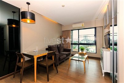 Garden view 1 bedroom condo for sale close to BTS Thonglor Station 2667786149
