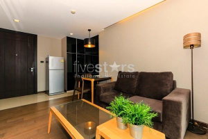 Garden view 1 bedroom condo for sale close to BTS Thonglor Station 959552716