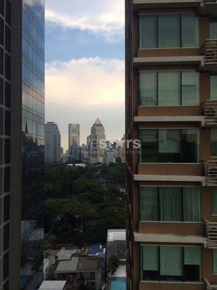 Stunning view 2 Bedrooms condo for sale in Rajadamri 2828774297