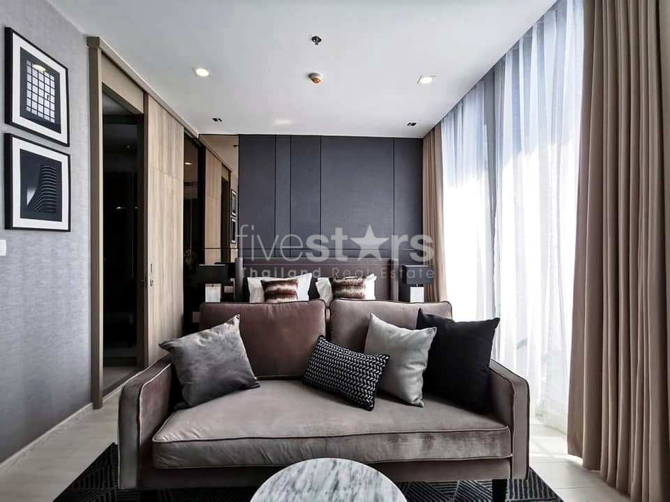 Modern Contemporary 1 bedroom for sale close to BTS Ploenchit 1327728286