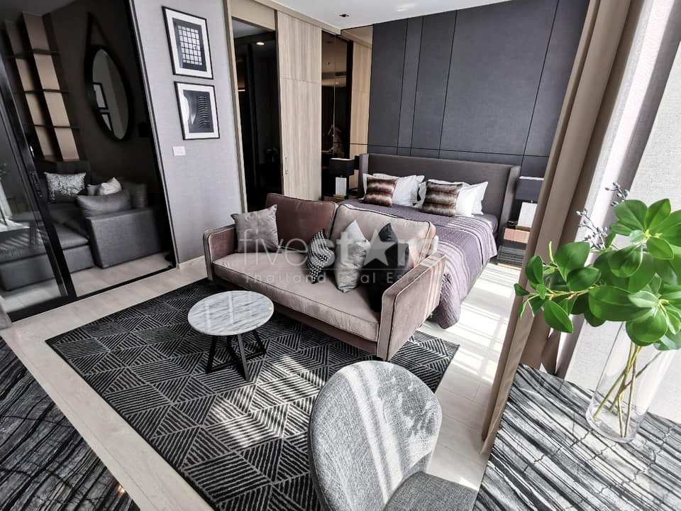 Modern Contemporary 1 bedroom for sale close to BTS Ploenchit 1327728286