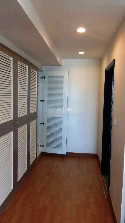3 bedroom condo for sale close to Phrom Phong BTS stations 557811529