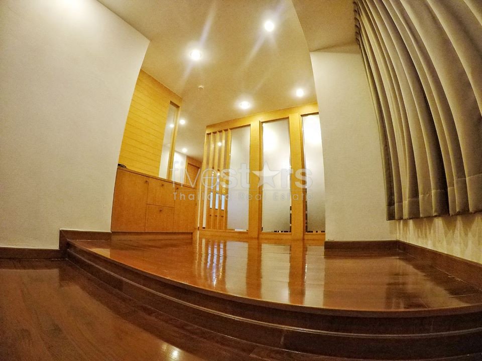 3 bedrooms condo for sale near BTS Phromphong 3644011809