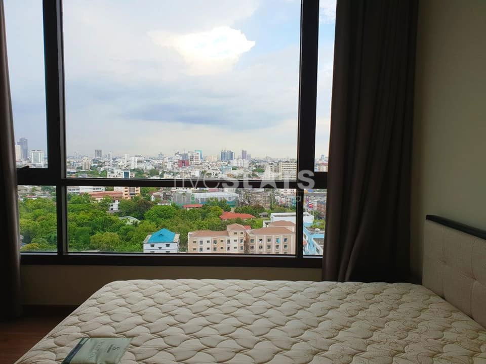 1 bedroom condominium for sale walking distance to Prakanong BTS 2841231790