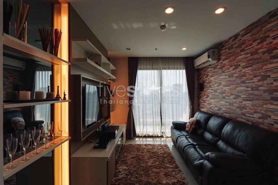 2 bedrooms condo for sale in Asoke 1495356890