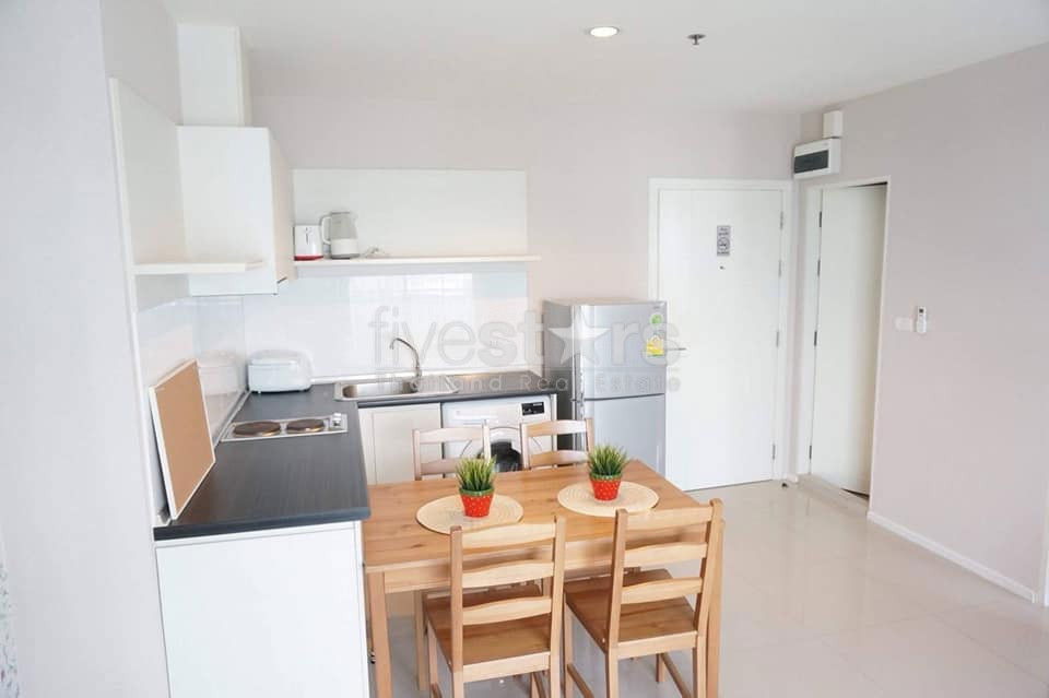 2 bedrooms condominium close to Phra Kanong BTS station 323729757