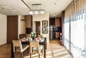 2 bedrooms condo for sale on Phrom Phong 1877911476