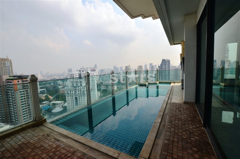 3 bedroom spacious private pool condo for sale on Phrom Phong 1436177378