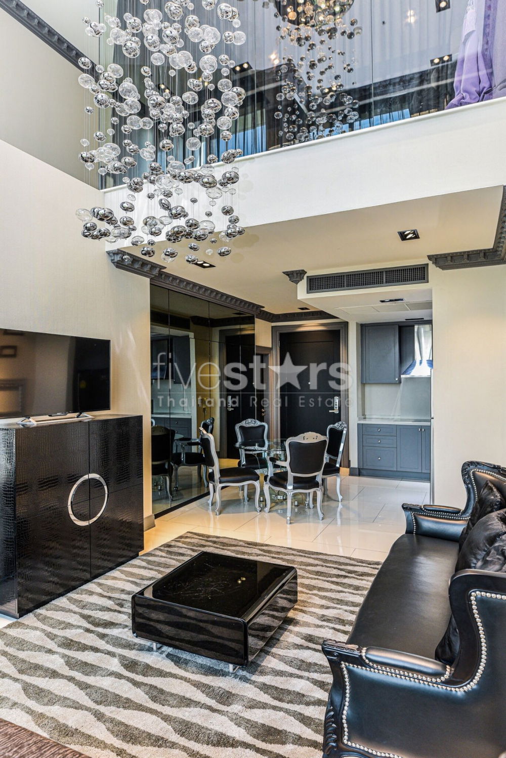 1 bedroom luxury Stylish Duplex for sale close to BTS Prompong 2211615903