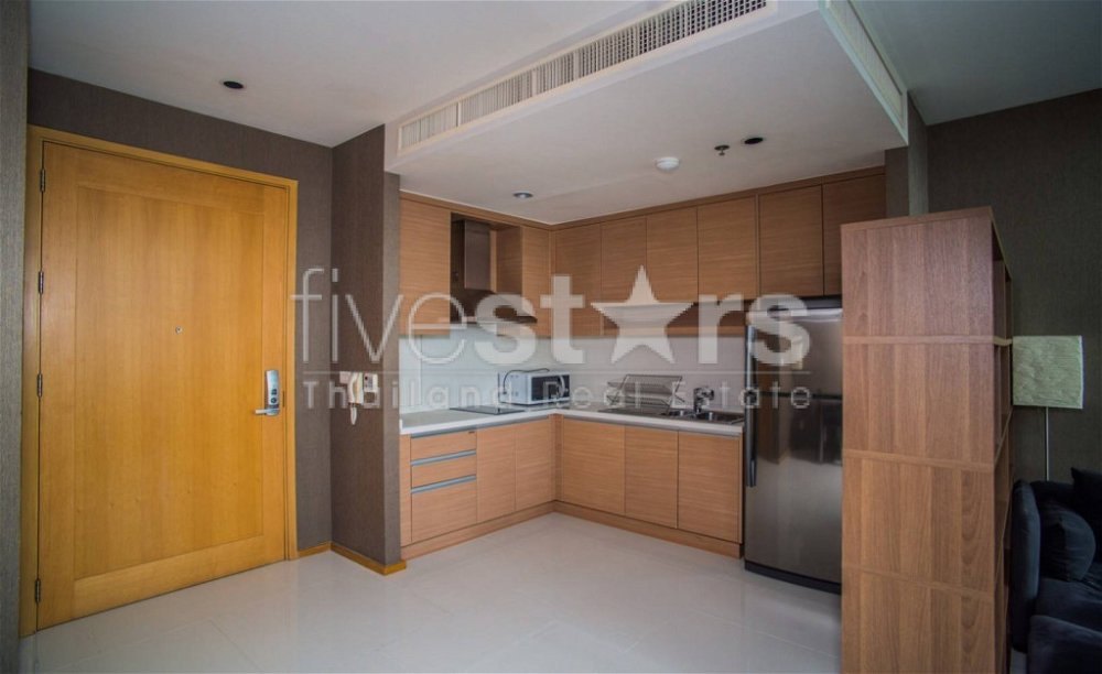 1 bedroom Duplex for sale close to BTS Prompong 4107641865