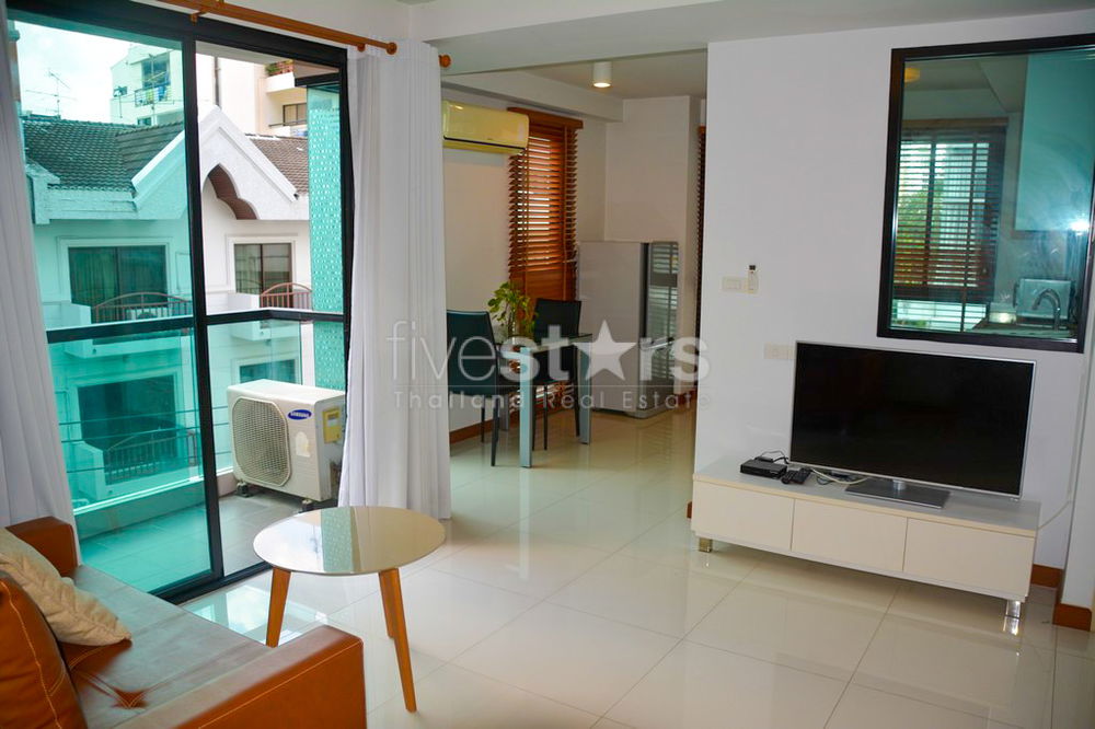 1-bedroom modern condo for sale in Thonglor 531817459