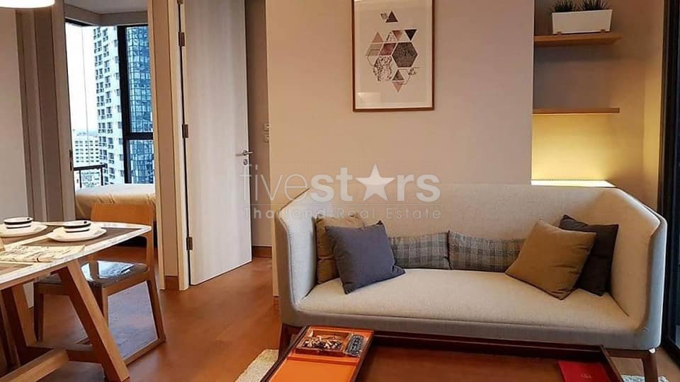 2 bedrooms condo for sale near BTS Phrom Phong 3776053173