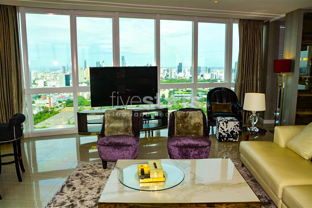 modern 4-bedroom condo for sale at Millennium Residence 3814146540