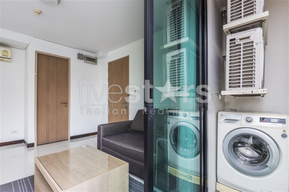 1-bedroom modern condo unit in trendy Thonglor area 3363443247