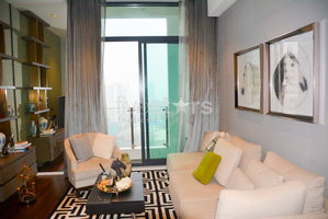 High-end 2 bedroom condo only 200m from BTS Phromphong 1365492494