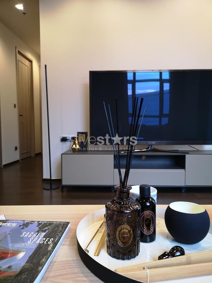 Modern 2 bedrooms condo for sale near BTS Phromphong 317570991