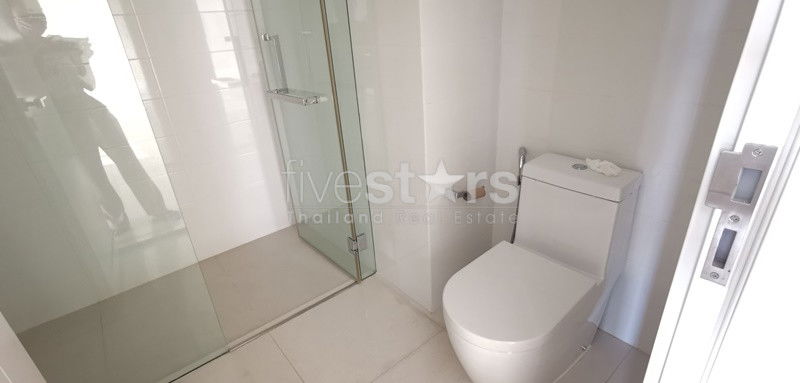 2 bedroom duplex open view condo for sale on Asoke 1653033760