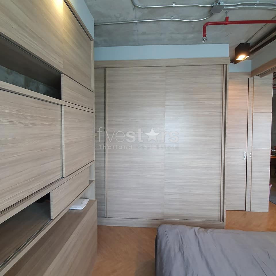 Modern 1-bedroom condo close to BTS Pra Khanong 3470113793