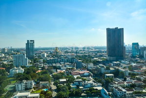 2-bedroom high floor modern condo close to BTS Thonglor 903999443