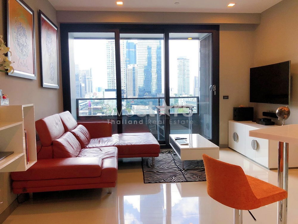 Modern 1-bedroom condo for sale close BTS Chong Nonsi 2830420542