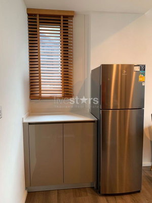 Modern 2 bedrooms condo for rent near BTS Punnawithi 2215014095