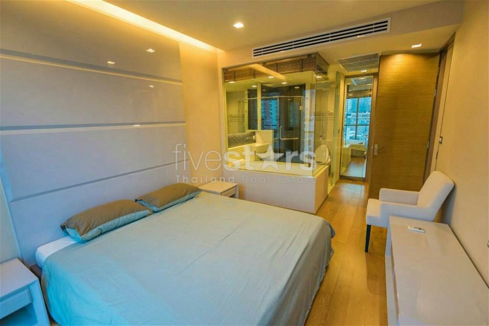2-bedroom condo for sale on Sathorn 302208630