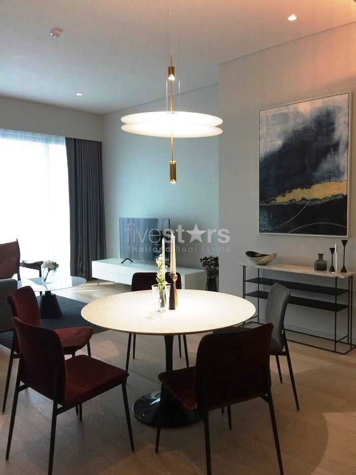 2-bedroom luxurious condo for sale on Thonglor 359567983
