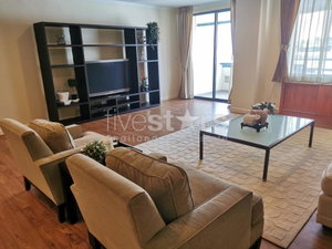Large 2 bedrooms condo for sale close to BTS Asoke 94316384