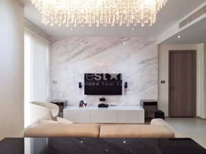 2-bedroom luxury condo for sale on Thong Lo 2560019176