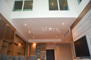 Spacious 3-bedroom duplex condo for sale in Phromphong 3908845159