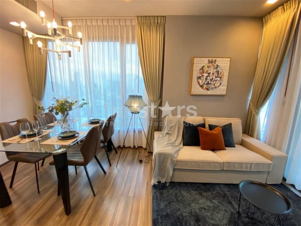 1-bedroom modern condo for sale in Ekamai 2266510196