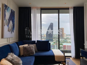 Luxury 2 bedrooms condominium for sale in Thonglor 642204676