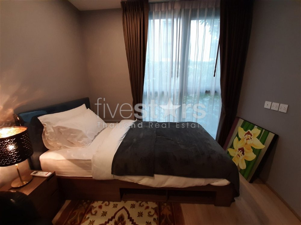 2 bedroom condo for rent on Ekkamai 207570246