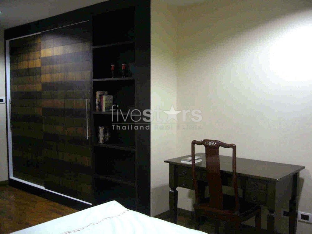 3 bedroom condo for sale on Silom 2169513335