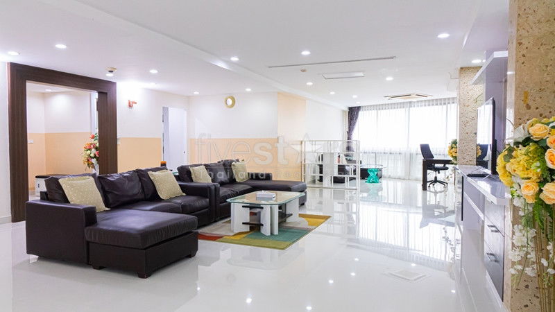 3 bedroom condo for sale on Phrom Phong 1177921985