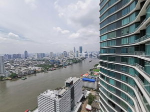 3 bedroom condo for sale on Riverside 2461851439