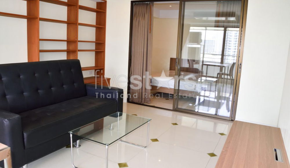 2-bedroom condo for sale on Silom 481322170