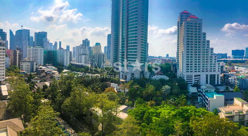 Spacious 2-bedroom condo for sale close to BTS Asoke 2243507456