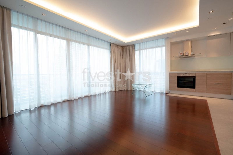 2 bedroom spacious for sale on Phahonyothin 2065312070