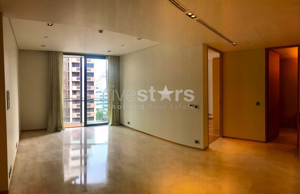 2-bedroom modern condo for sale close to Lumpini Park 4253145024