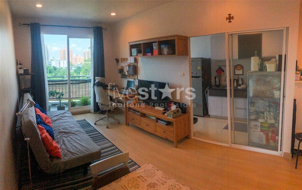2-bedroom modern condo for sale in Narathiwas area 1281580353