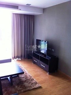 1-bedroom low rise for sale on Phrom Phong to Thong Lo 2582450884