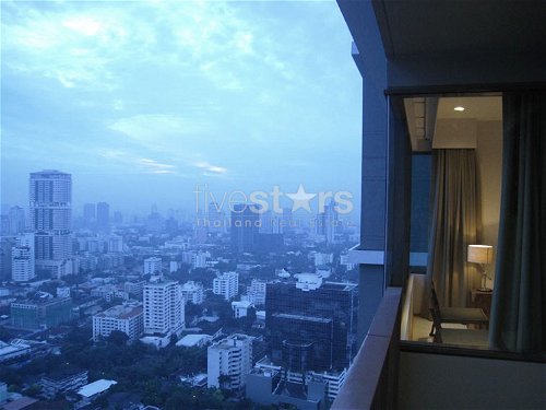 2-bedroom condo for sale in Phromphong area 143680866