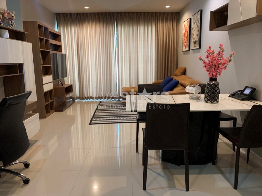 2 bedroom condo for sale on Nana to Phetchaburi 4055434512