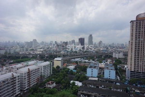 1 bedroom condo for sale close to On Nut BTS station 3971553037