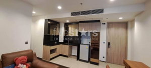2-bedroom condo for sale close to Ratchathewi BTS station 883214686