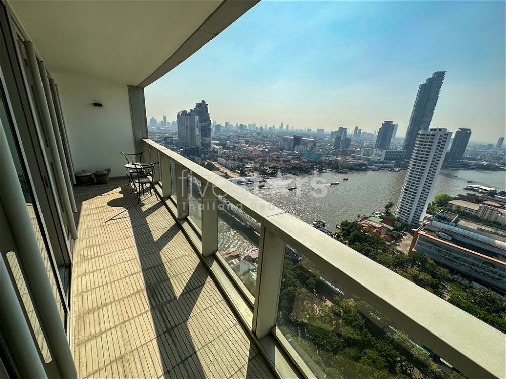 2-bedroom high end condo for sale close to Icon Siam mall 1104341188