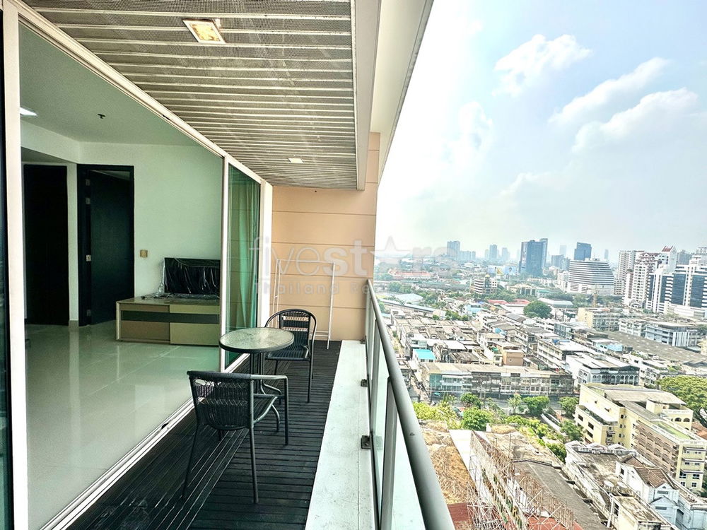 2-bedroom high floor condo for sale in Sathorn area 244547075