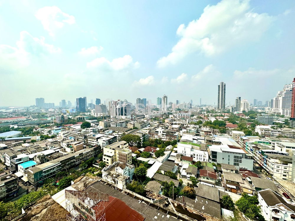 2-bedroom high floor condo for sale in Sathorn area 244547075