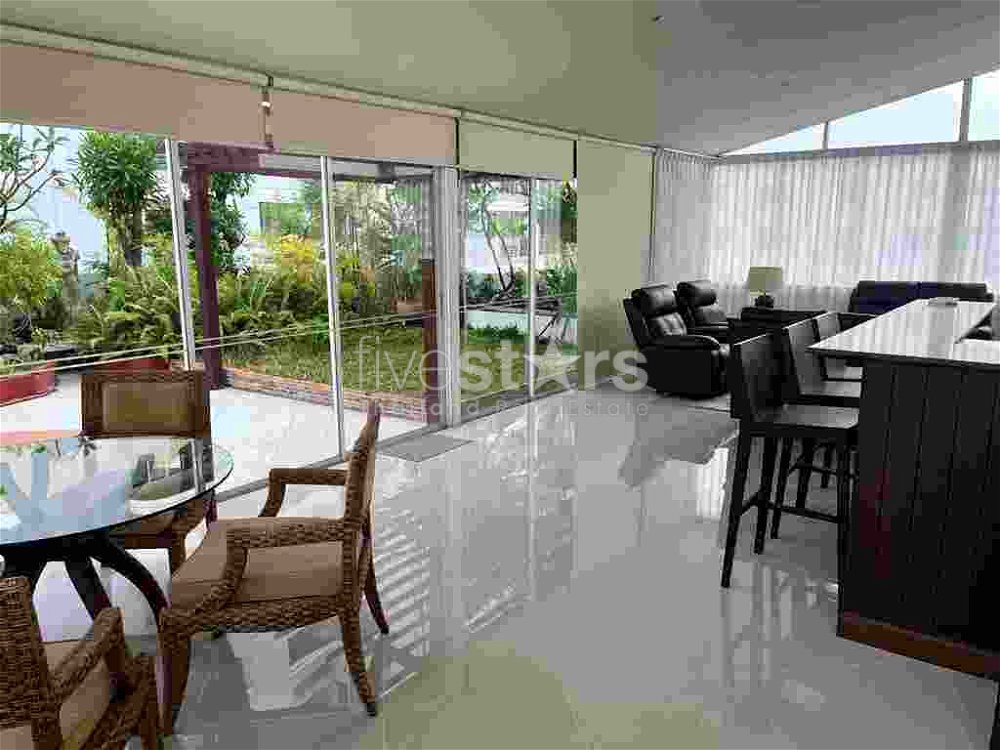 Penthouse 2-bedroom private garden for sale close to Nana BTS station 2921259999